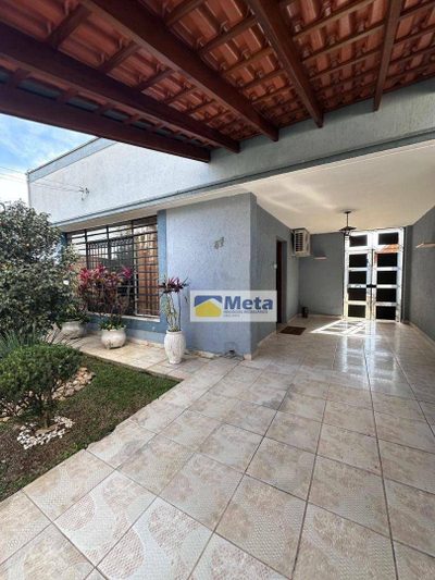 Casa, 3 quartos, 270 m² - Foto 1