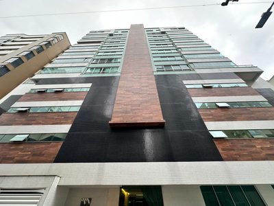 Apartamento, 3 quartos, 130 m² - Foto 1