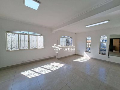 Casa, 3 quartos, 184 m² - Foto 4