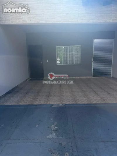 Casa, 2 quartos, 108 m² - Foto 1
