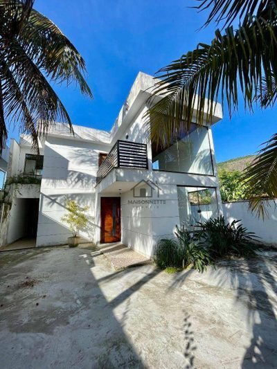 Casa, 4 quartos, 180 m² - Foto 1