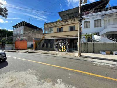 Casa, 5 quartos, 150 m² - Foto 1