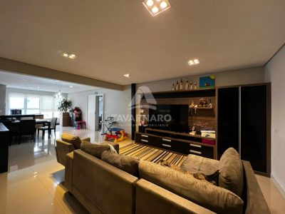 Apartamento, 3 quartos, 169 m² - Foto 2