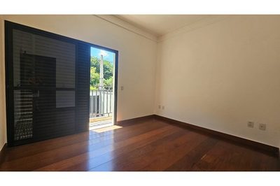 Casa, 4 quartos, 241 m² - Foto 3