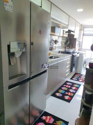 Cobertura, 3 quartos, 230 m² - Foto 2