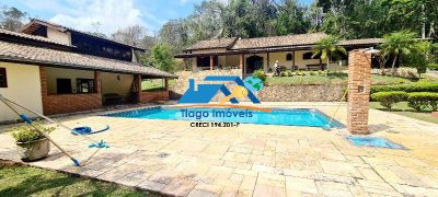 Chácara, 4 quartos, 8000 m² - Foto 1