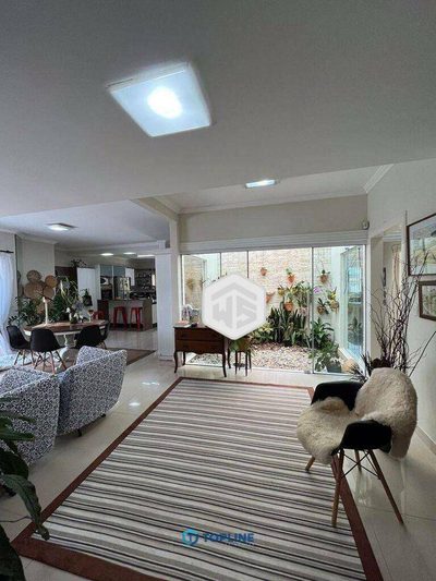Casa, 3 quartos, 186 m² - Foto 4