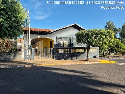 Casa, 3 quartos, 291 m² - Foto 1