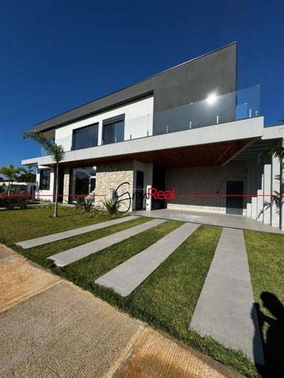 Sobrado, 3 quartos, 230 m² - Foto 1