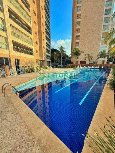 Apartamento, 3 quartos, 140 m² - Foto 1