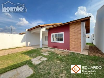 Casa, 3 quartos, 83 m² - Foto 1