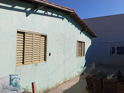 Casa, 3 quartos, 360 m² - Foto 1
