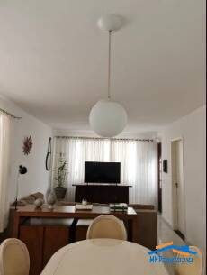 Casa, 6 quartos, 252 m² - Foto 1
