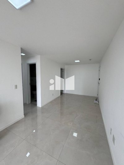 Apartamento, 2 quartos, 76 m² - Foto 4