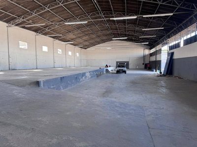 Depósito-Galpão, 1120 m² - Foto 1