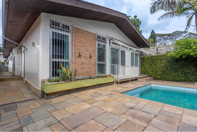 Casa, 5 quartos, 375 m² - Foto 1