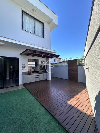 Casa, 3 quartos, 259 m² - Foto 5