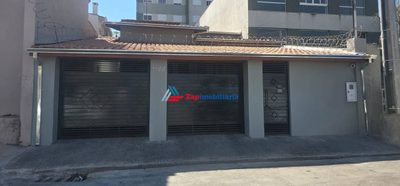 Casa, 3 quartos, 224 m² - Foto 1