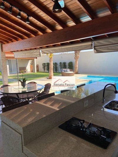 Casa, 3 quartos, 315 m² - Foto 4