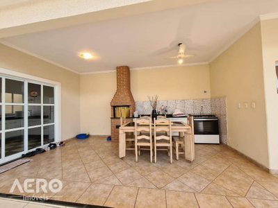 Casa, 3 quartos, 275 m² - Foto 2