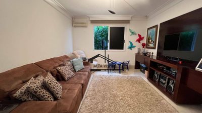 Casa, 4 quartos, 350 m² - Foto 1