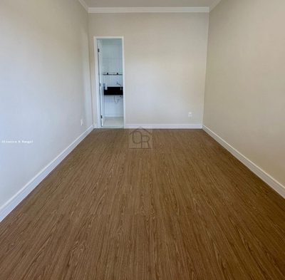 Casa, 4 quartos, 130 m² - Foto 4