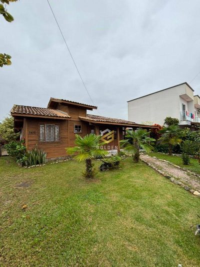 Casa, 4 quartos, 135 m² - Foto 1