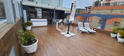 Cobertura, 3 quartos, 205 m² - Foto 1