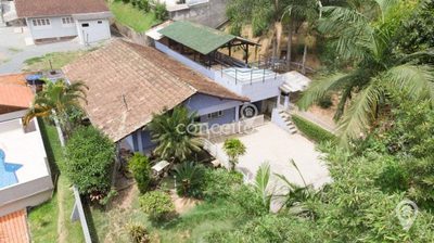 Casa, 5 quartos, 280 m² - Foto 1