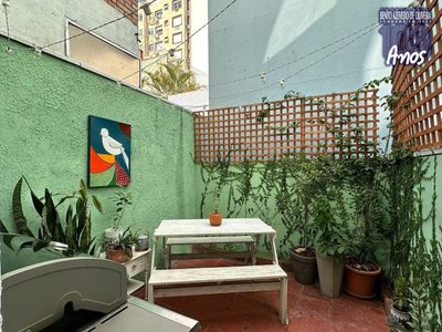 Casa, 2 quartos, 163 m² - Foto 1