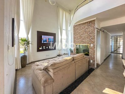 Casa, 3 quartos, 216 m² - Foto 2