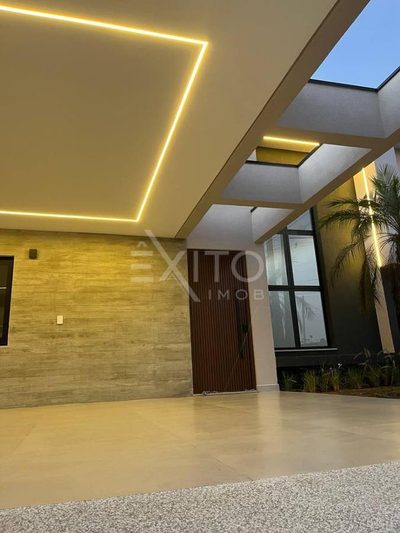 Casa, 3 quartos, 168 m² - Foto 2