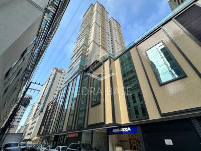 Apartamento, 3 quartos, 155 m² - Foto 1
