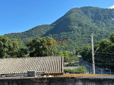 Casa, 4 quartos, 240 m² - Foto 2