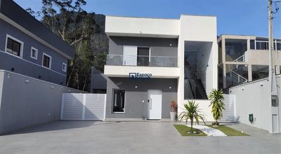 Casa, 3 quartos, 240 m² - Foto 3
