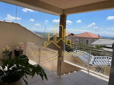Casa, 3 quartos, 180 m² - Foto 1