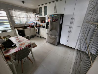 Sobrado, 3 quartos, 360 m² - Foto 4