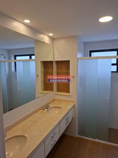 Apartamento, 3 quartos, 150 m² - Foto 2
