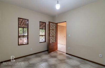 Casa, 4 quartos, 134 m² - Foto 2