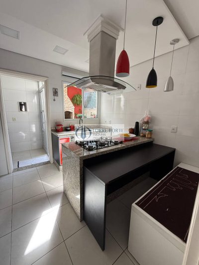 Casa, 3 quartos, 148 m² - Foto 4