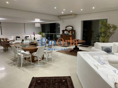 Apartamento, 4 quartos, 300 m² - Foto 1