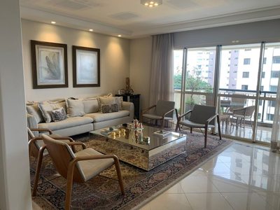 Apartamento, 4 quartos, 209 m² - Foto 1