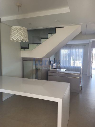 Casa, 3 quartos, 142 m² - Foto 3