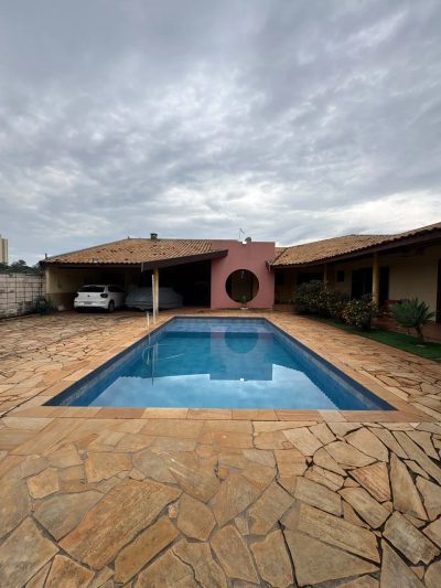 Chácara, 2 quartos, 1040 m² - Foto 2