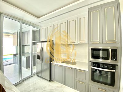 Casa, 3 quartos, 277 m² - Foto 2