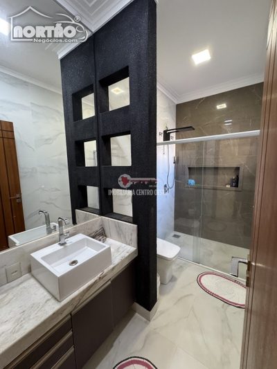 Casa, 3 quartos, 270 m² - Foto 4