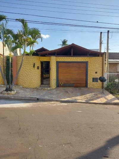 Casa, 3 quartos, 205 m² - Foto 2