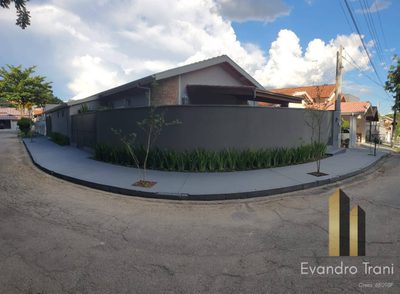 Casa, 3 quartos, 225 m² - Foto 2