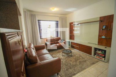 Casa, 4 quartos, 200 m² - Foto 1