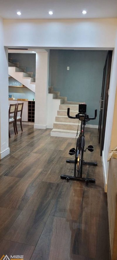 Casa, 3 quartos, 224 m² - Foto 2